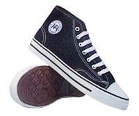 Classic_Black_High_Top_Basketball_Shoes