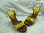 Rosie_Maers_yellow_wooden