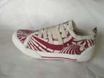 small shoe photo