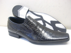 small shoe photo