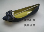 small shoe photo