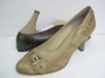 small shoe photo